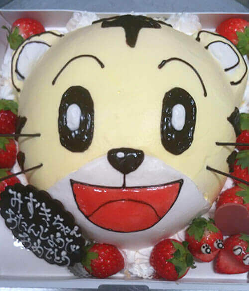 お菓子クラブSakiのキャラケーキ