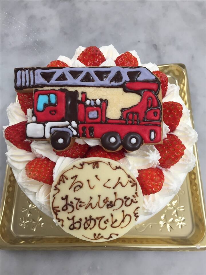 「キャラクターケーキ」by パティスリー レ セルヌ